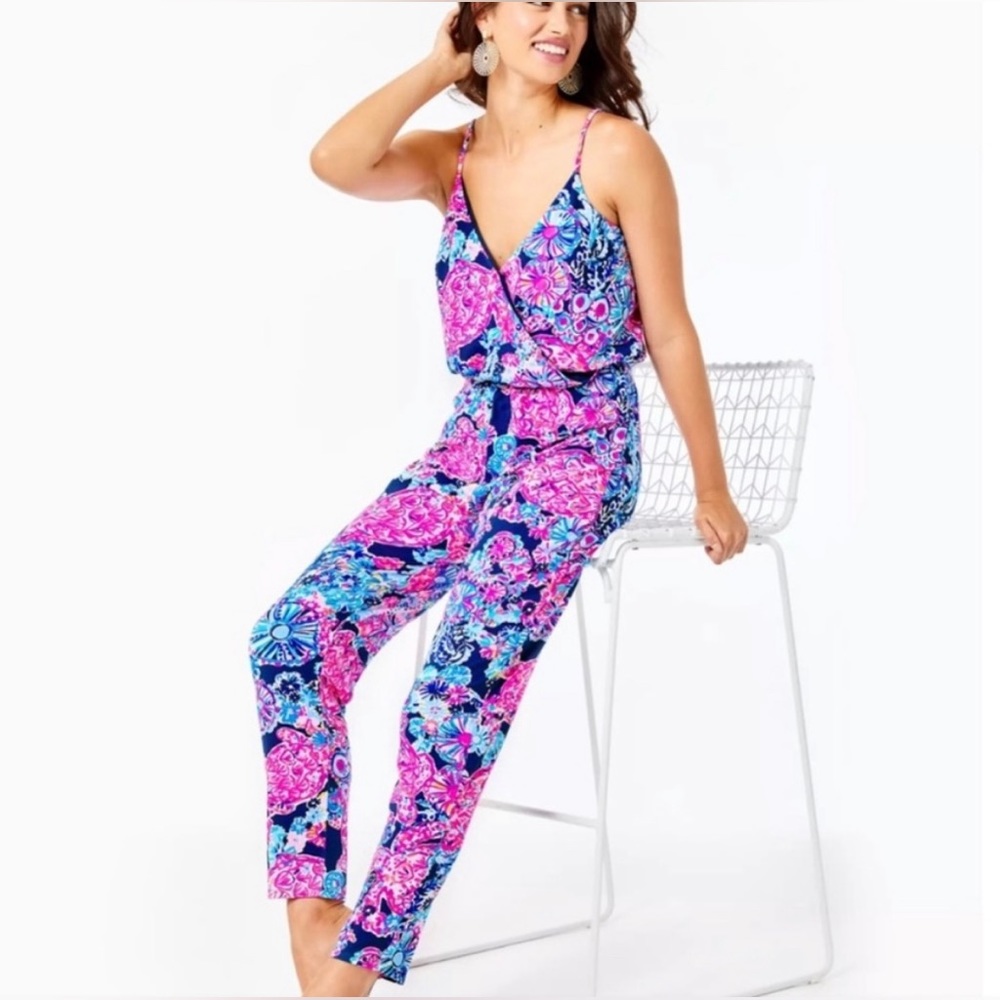 Lilly Pulitzer Dante Jumpsuit - High Tide Navy in Turtle Amazement Blue/Pink NEW - Picture 2 of 16